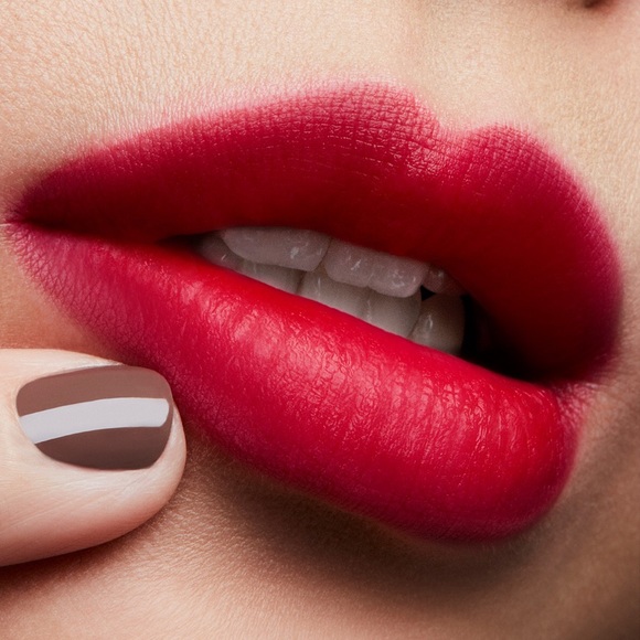 MAC Love Me Lipstick Give Me Fever - Picture 13 of 16